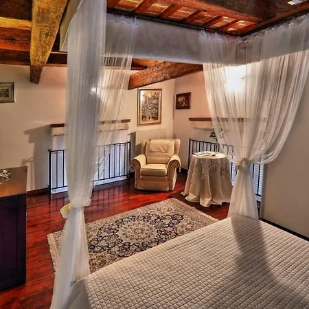La Casa Di Carla - Palazzo Vinci Apartmán